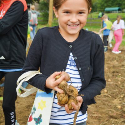 Kind bei Bio-Kartoffelfest Graz