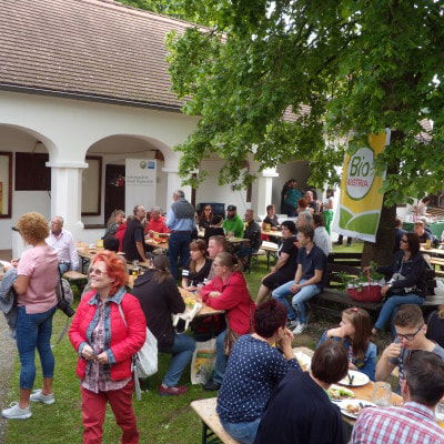 Besucher des Biofestes in Langeck